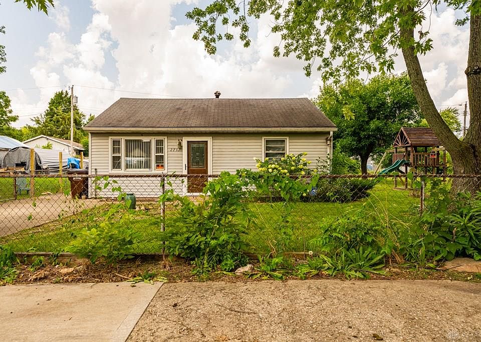 1st image of 2731 Coronette Ave