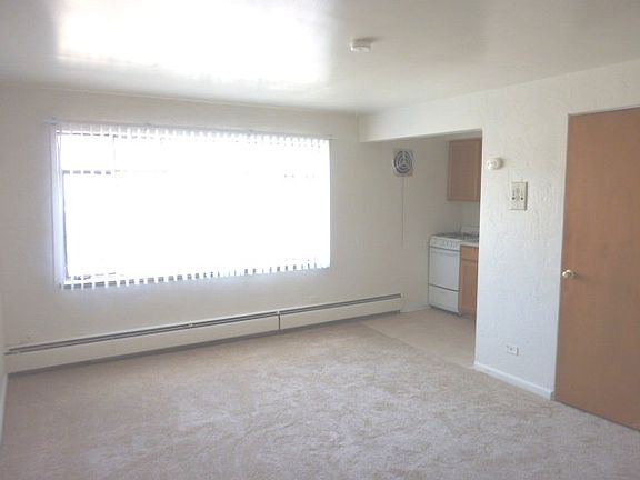 3rd image of 1435 N Pearl St #38fbd4271