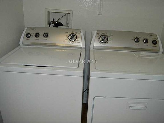 4th image of 844 Purdy Lodge St