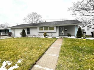 1249 Ebeling Dr, South Bend, IN