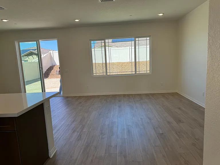 22752 Salvation Way — Photo 7
