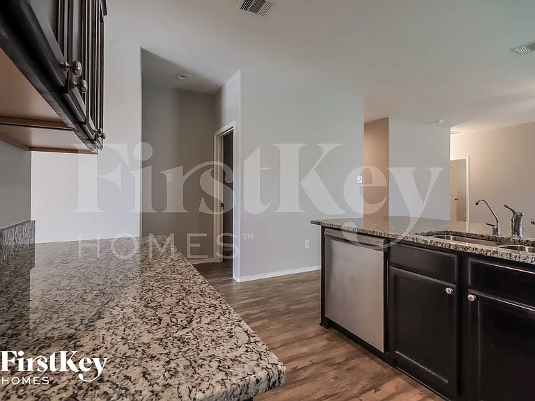 11506 Castle Nugent Ct — Photo 6