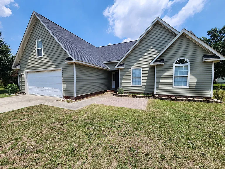 1549 Laurel Oak Dr — Photo 2