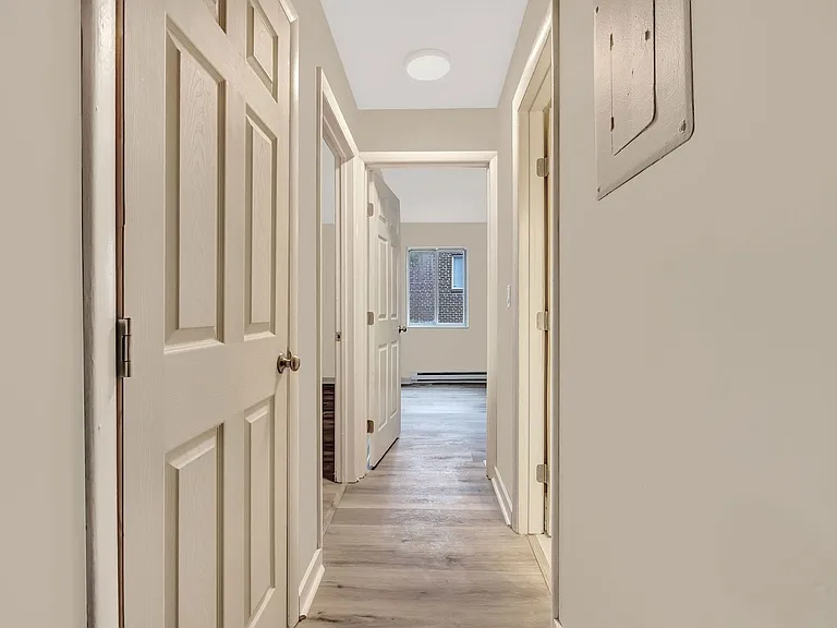 Pinecrest Apartments of Milford — Photo 8