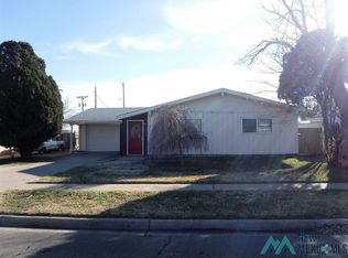 617 W 17th St, Clovis, NM 88101