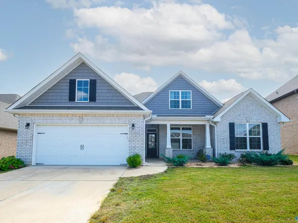 11011 Oakway Cir NW, Madison, AL 35757