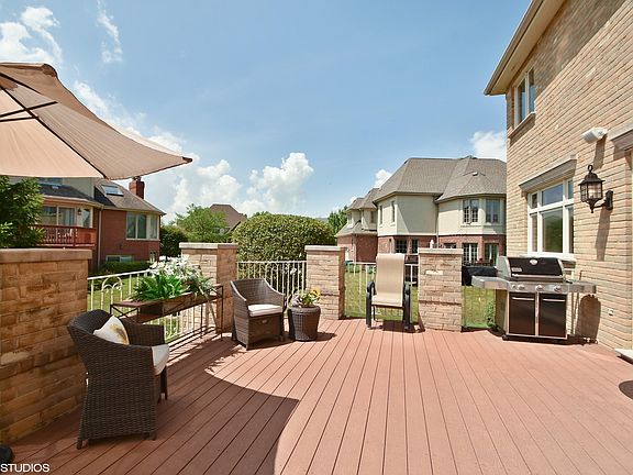 5th image of 10913 Somer Ln