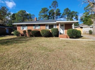 1002 Martindale Dr, Fayetteville, NC 28304