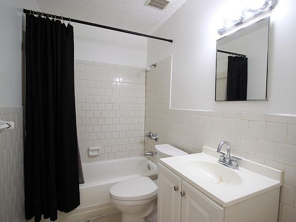 4th image of 6608 S Faul St