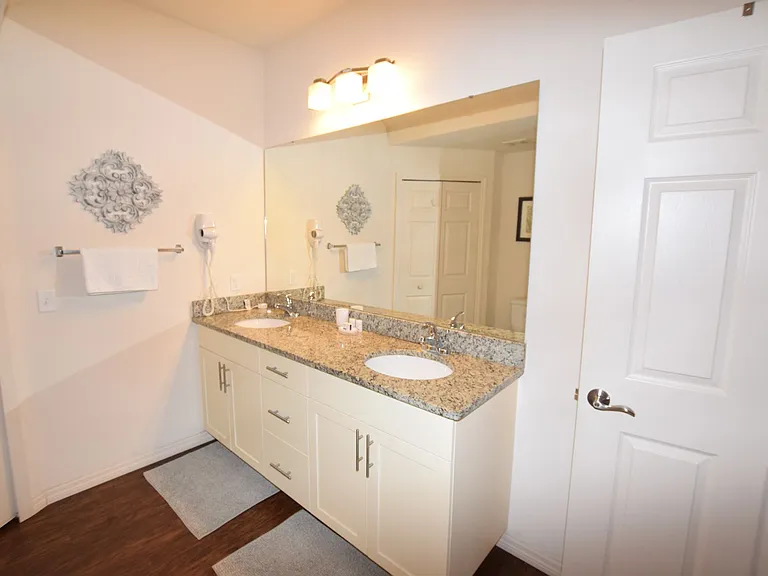 3222 Wish Ave — Photo 15