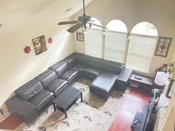 3rd image of 14525 Mowsbury Dr