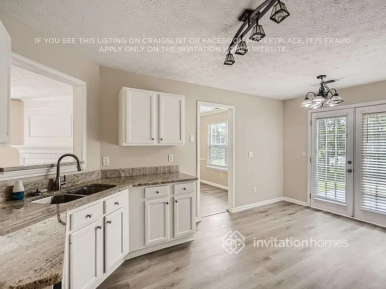 1210 Summerstone Trce — Photo 12