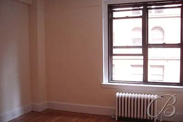 Rented by Bellmarc Realty | media 14