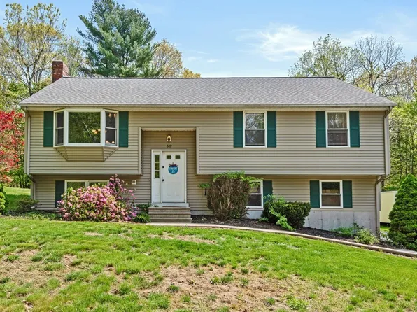 609 Henshaw St, Leicester, MA 01524