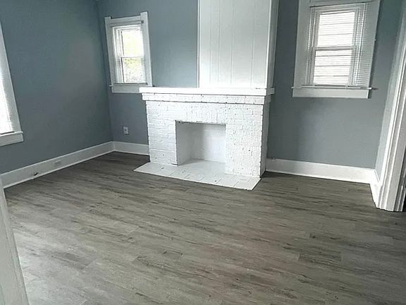 5th image of 709 E Burnett Ave #709