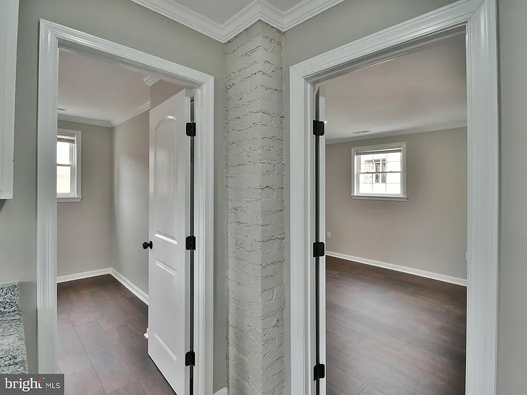10 Bayou Ave #TOP FLOOR — Photo 6