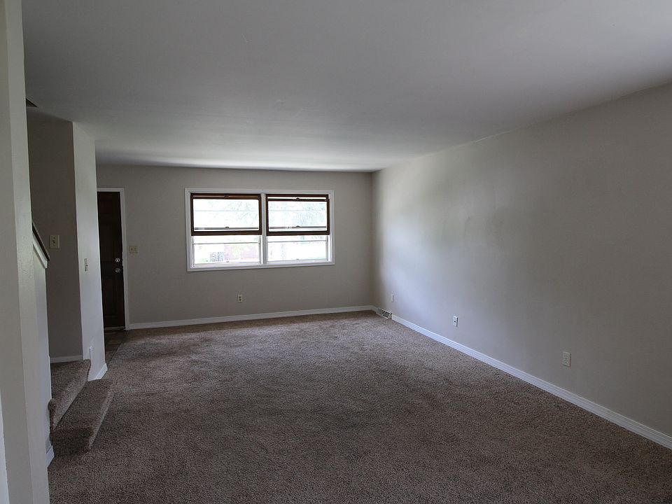 Living Rm