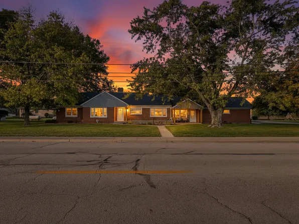 101 E Main St, Burkettsville, OH 45310