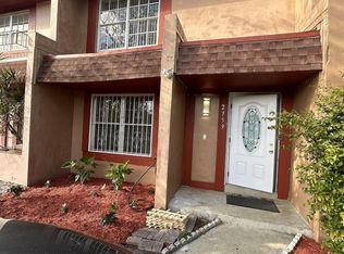 2759 NW 198th Ter, Miami Gardens, FL 33056