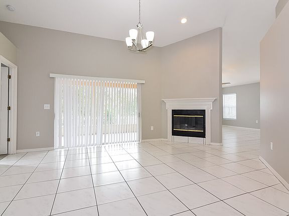 4th image of 24146 Cross Ln