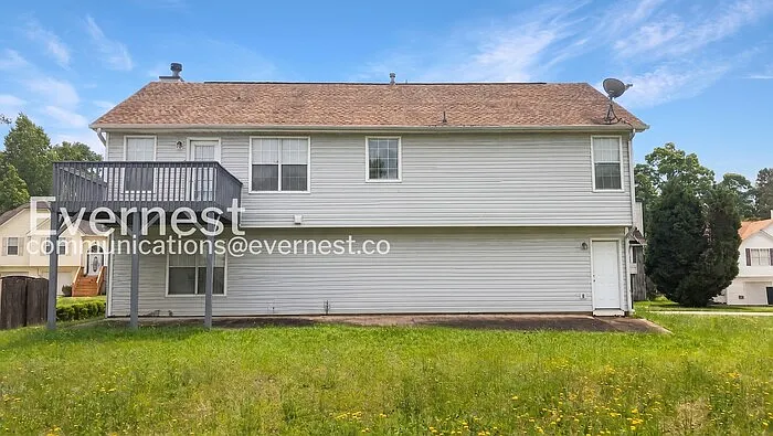 10718 Barberry Dr — Photo 16