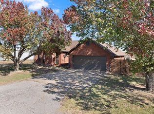 168 SW Crater Creek Rd, Cache, OK 73527