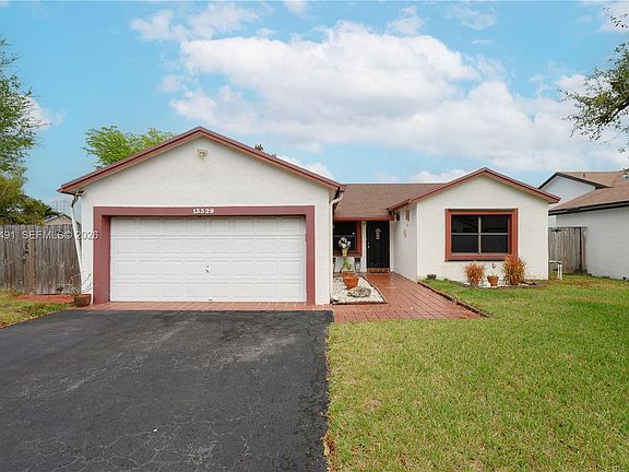 5th image of 13329 SW 113th Pl