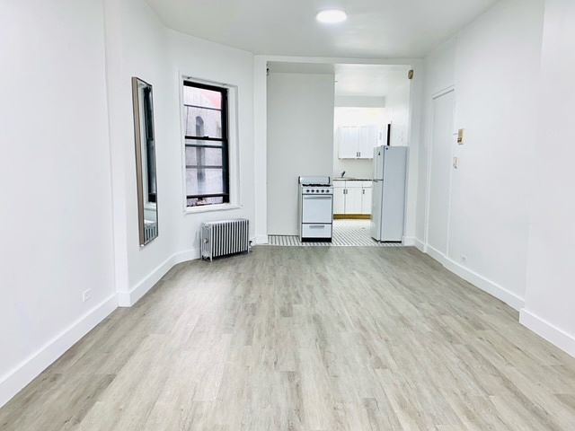 1st image of 247 Elizabeth St #14