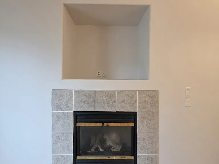 4373 Hearth St NE — Photo 11