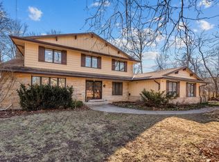 12785 W Bobwood Rd, New Berlin, WI 53151