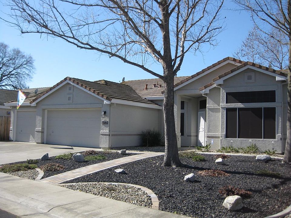 2nd image of 9310 Dever Cir