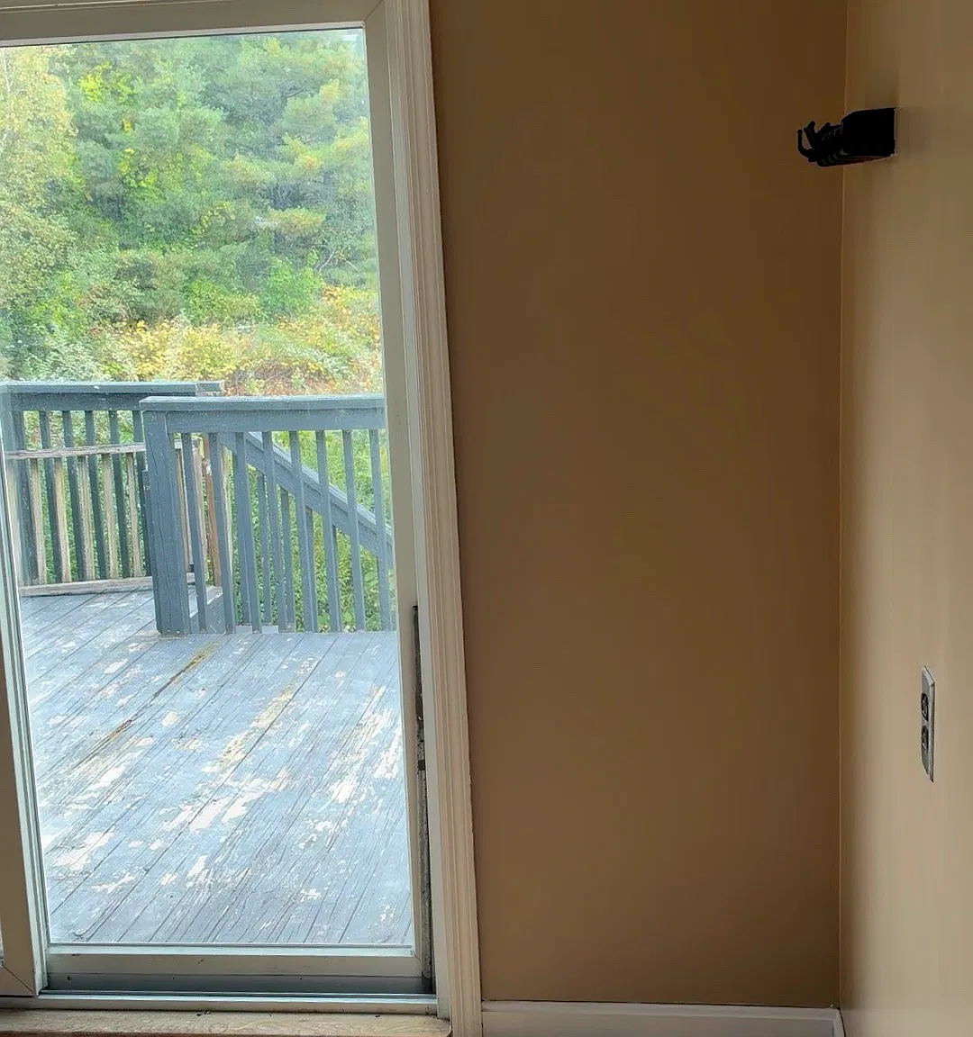 3 bed, $1,400 — Photo 3