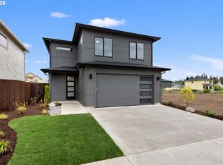 824 SE 35th St, Battle Ground, WA 98604