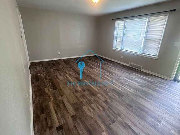 4th image of 501 W 33rd St S