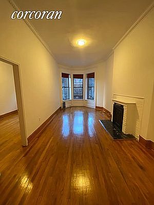 3rd image of 318 W 104th St #A4