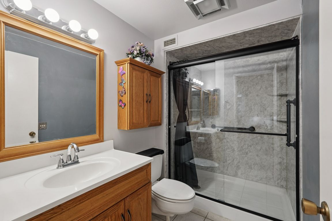 next background image