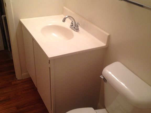 5th image of 1807 Deanne Ln