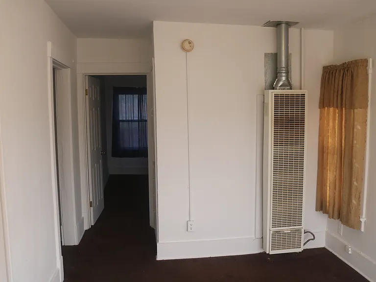 716 E 4th Ave #10 — Photo 11