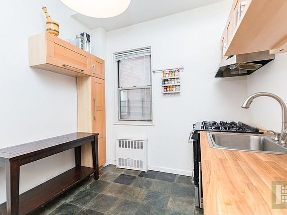 3rd image of 100 Overlook Ter APT 111