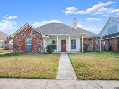 5923 Woodlawn Park Ct, Baton Rouge, LA, 70817