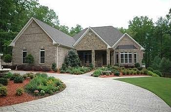 1st image of 141 Stillwater Ln