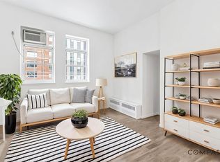 88 Fulton St #504, New York, NY 10038