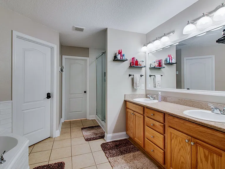 6494 Welannee Blvd — Photo 9