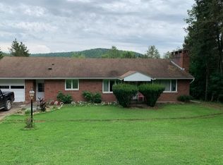 315 Langmaid Ln, Bradford, PA 16701
