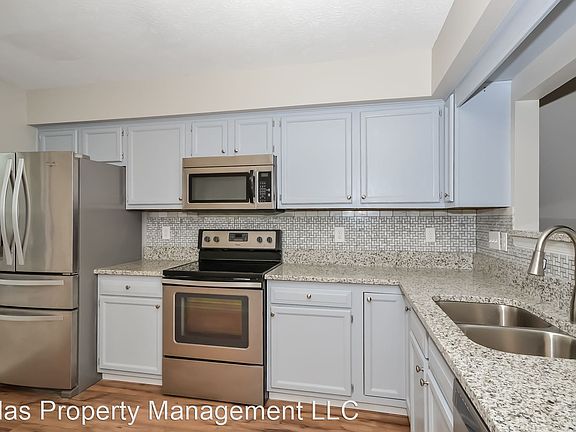 2nd image of 6590 Baybrook Ct