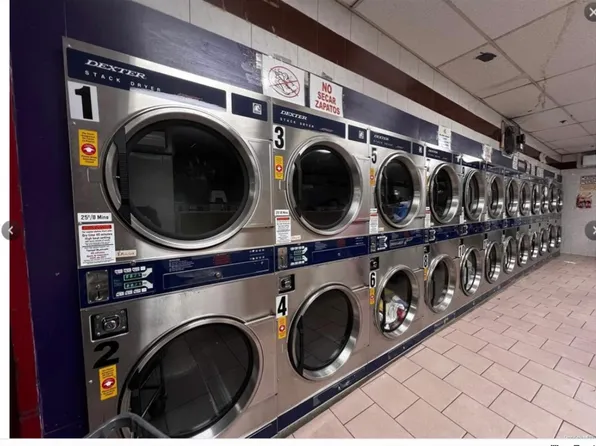 101-02 37th Avenue image 5 of 6