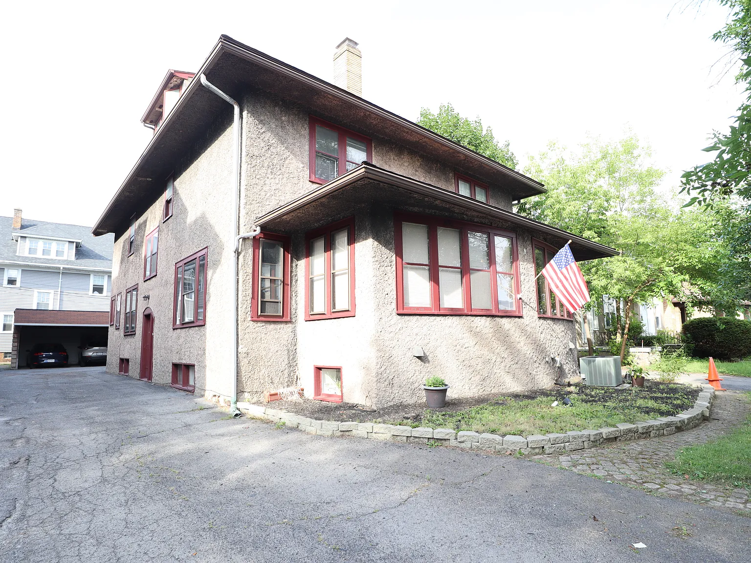 2 bed, 2.5 bath, 1500 sqft, $2,000 — Photo 1