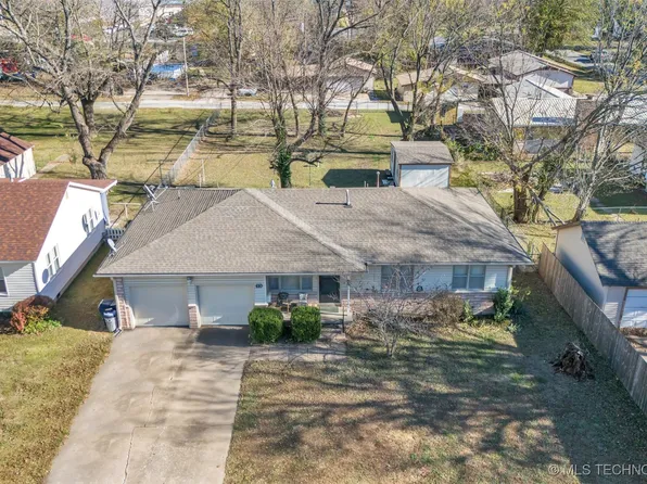 610 N Gunter St, Vinita, OK 74301