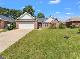 323 Links View Dr, Bonaire, GA 31005