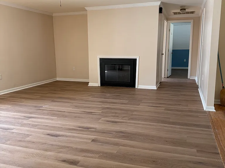 H3 Black Oak Dr #H3 — Photo 9